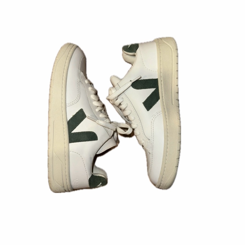 Veja V-12 - Picture 5 of 5